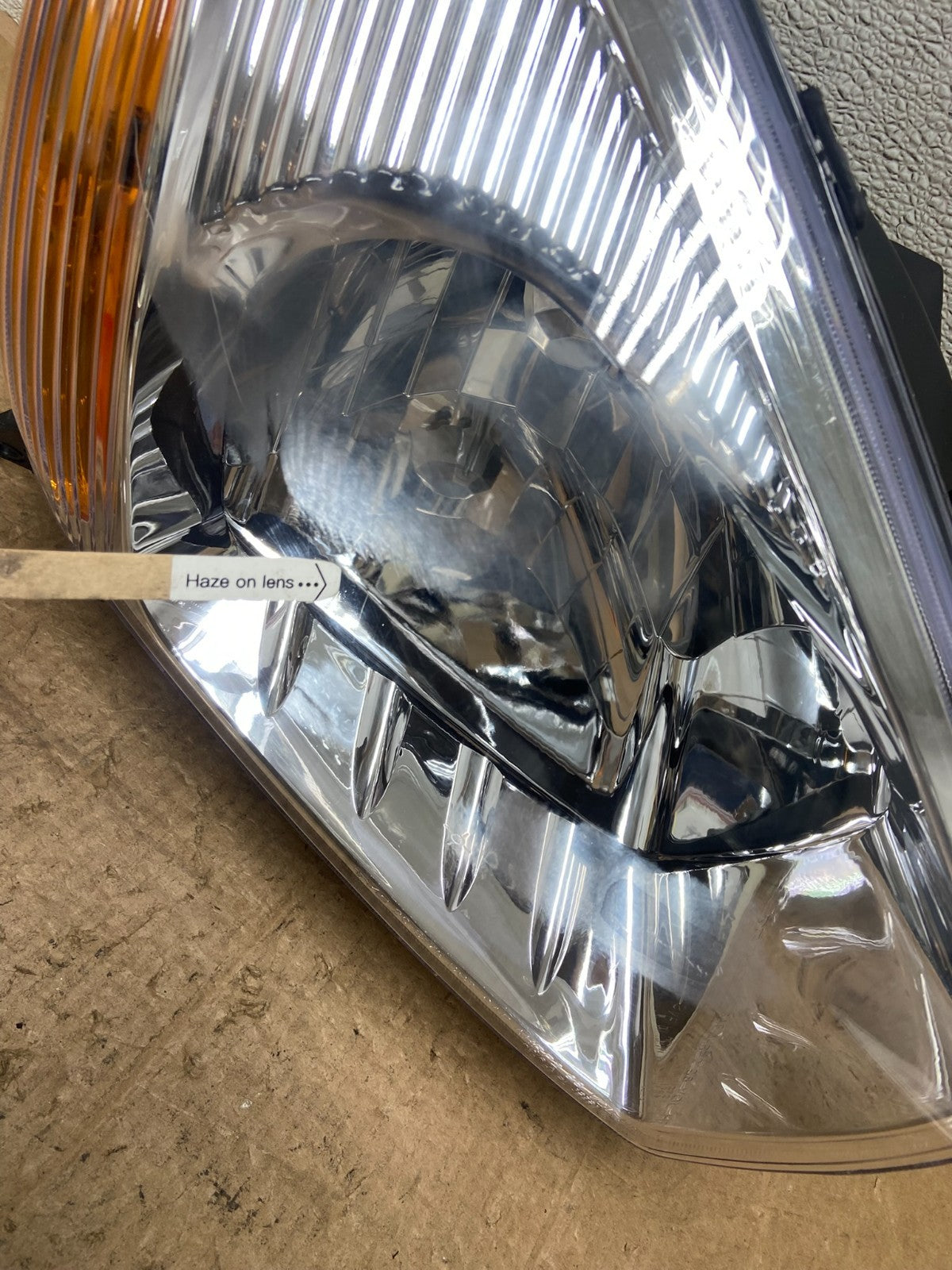 2001 - 2003 Toyota Rav4 Right Passenger RH Side Headlight Halogen TYC AA3759 DW4