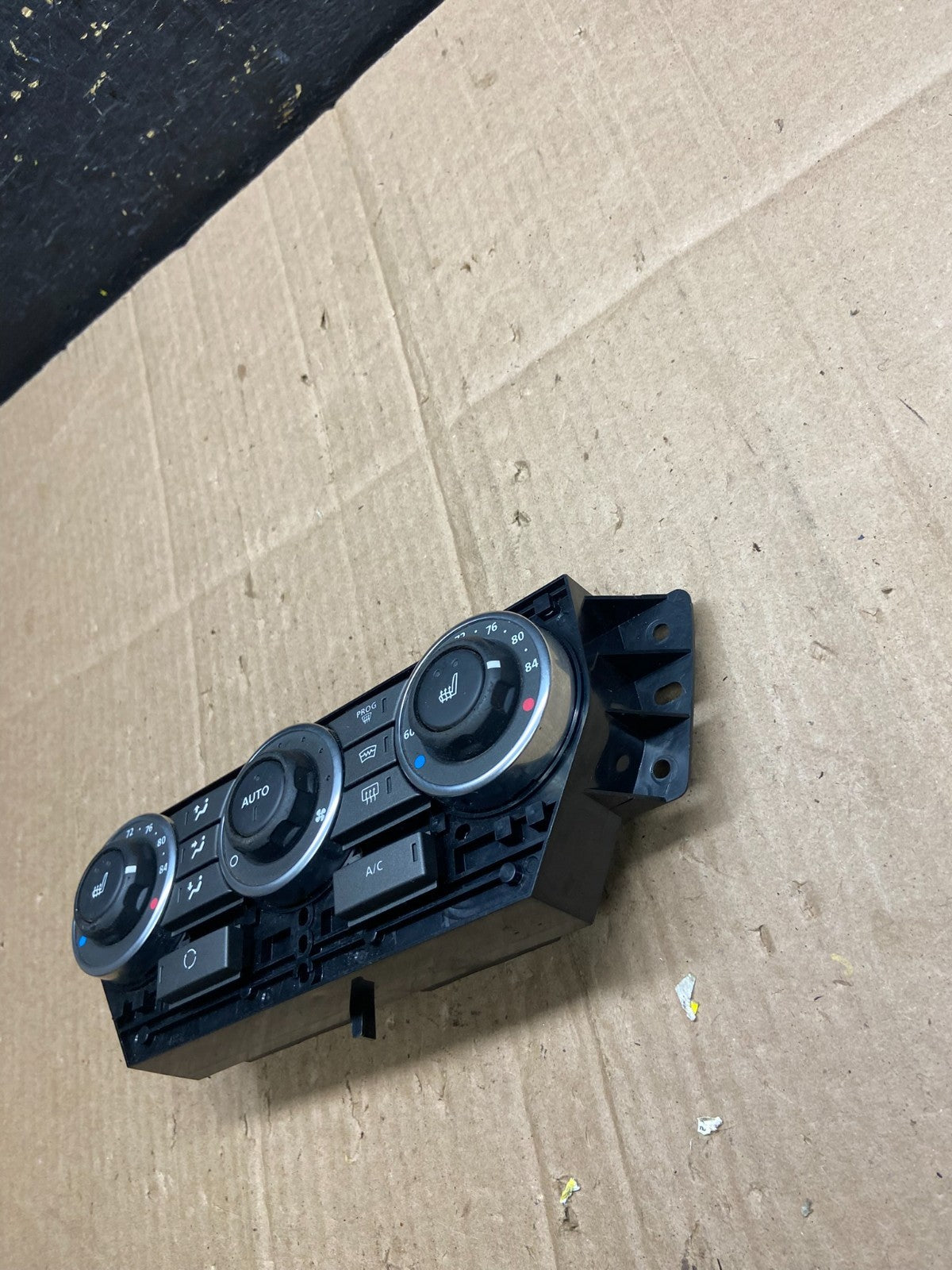 2013 2014 2015 Land Rover Lr2 Ac Heater Climate Control Oem AA7936 DG2