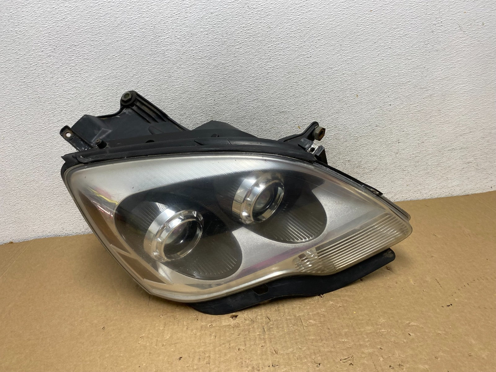 2007-2012 Gmc Acadia Halogen Headlight Right Passenger Side AF7439 DW0
