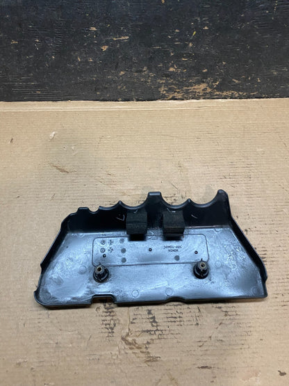 2002 to 2006 Honda CRV 2.4L K24 i-VTEC Engine Cover Trim OEM V9336 DG5