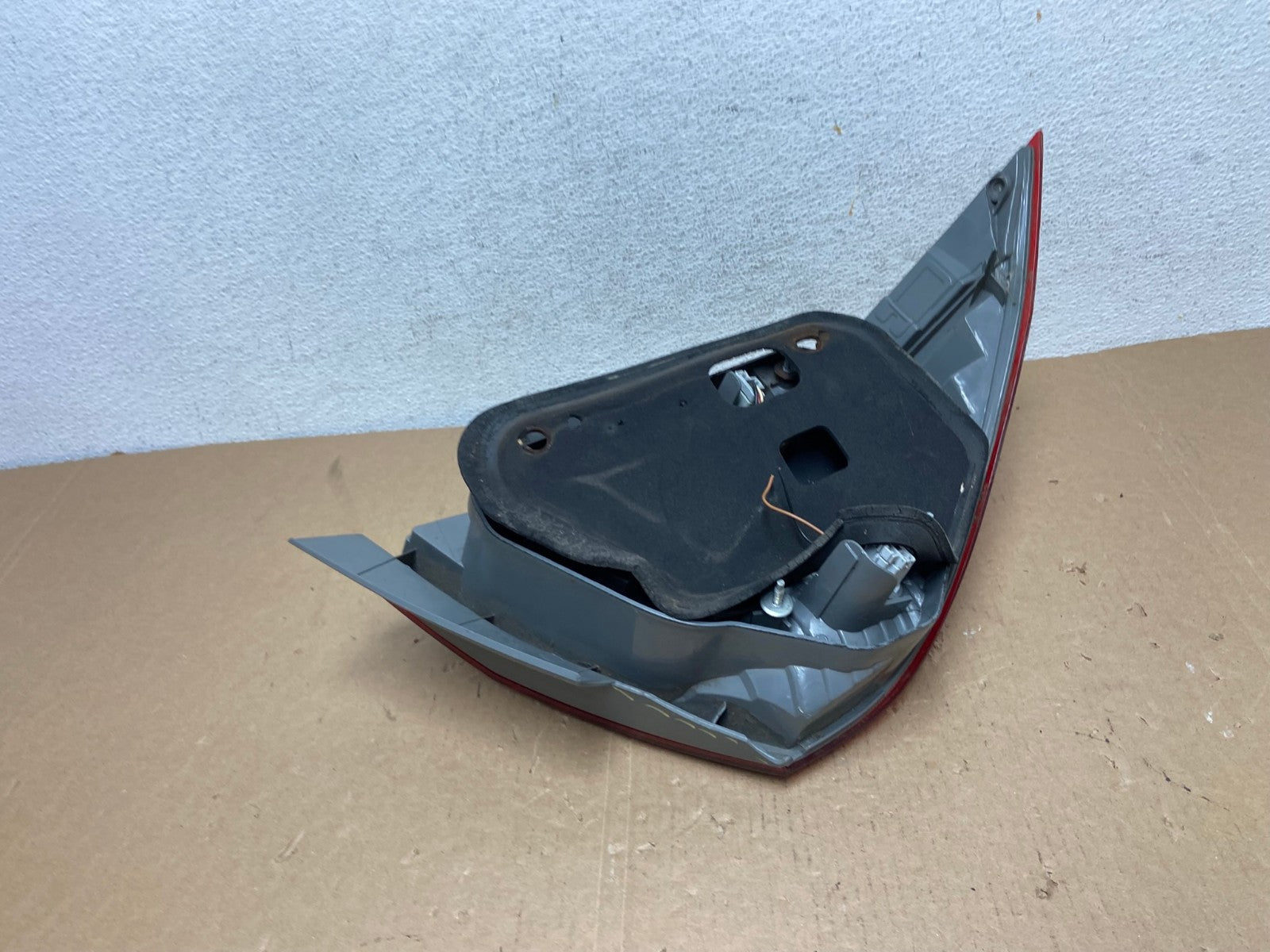 2006 - 2007 Honda Accord Right Passenger Side Tail light AD7958 LK5