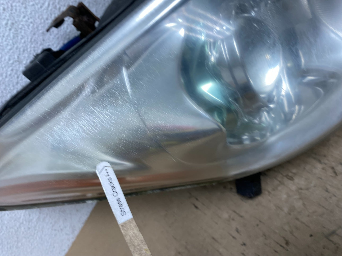 2011 to 2013 Infiniti M37 M56 Right Passenger Side HID Xenon Headlight AF6010 DW4