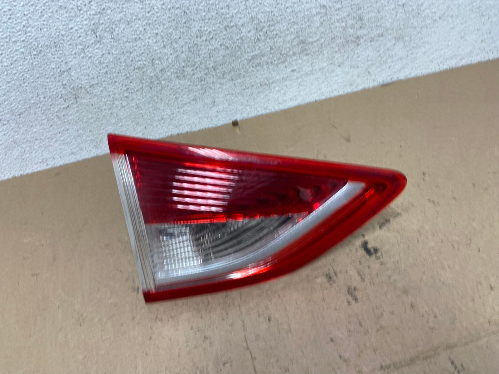 2013 to 2016 Ford Escape Left Driver LH Side Inner Tail Light AF4666 LK0
