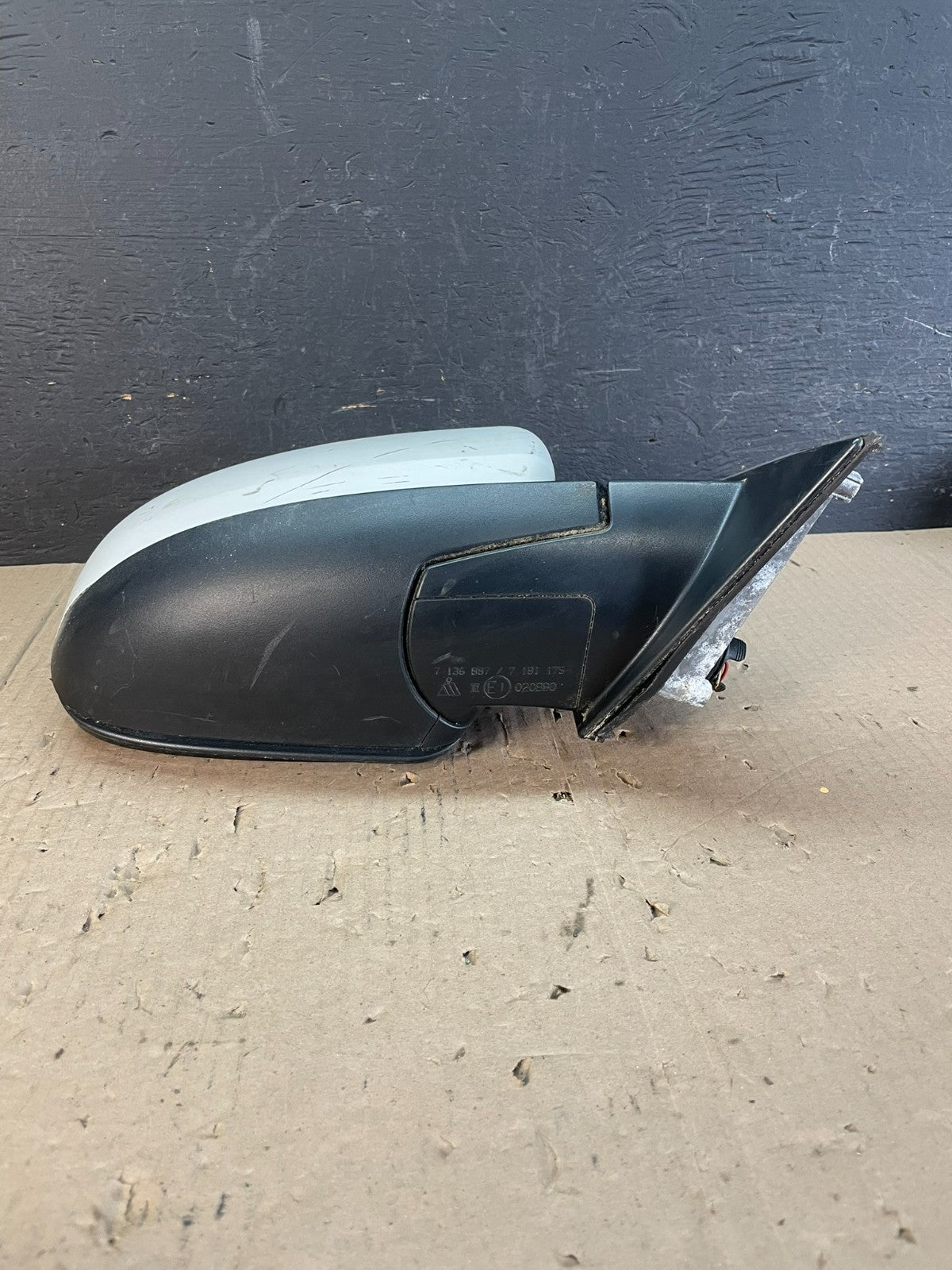 2007 to 2013 BMW X5 Right Passenger RH Side View Door Mirror AE0707 DW3