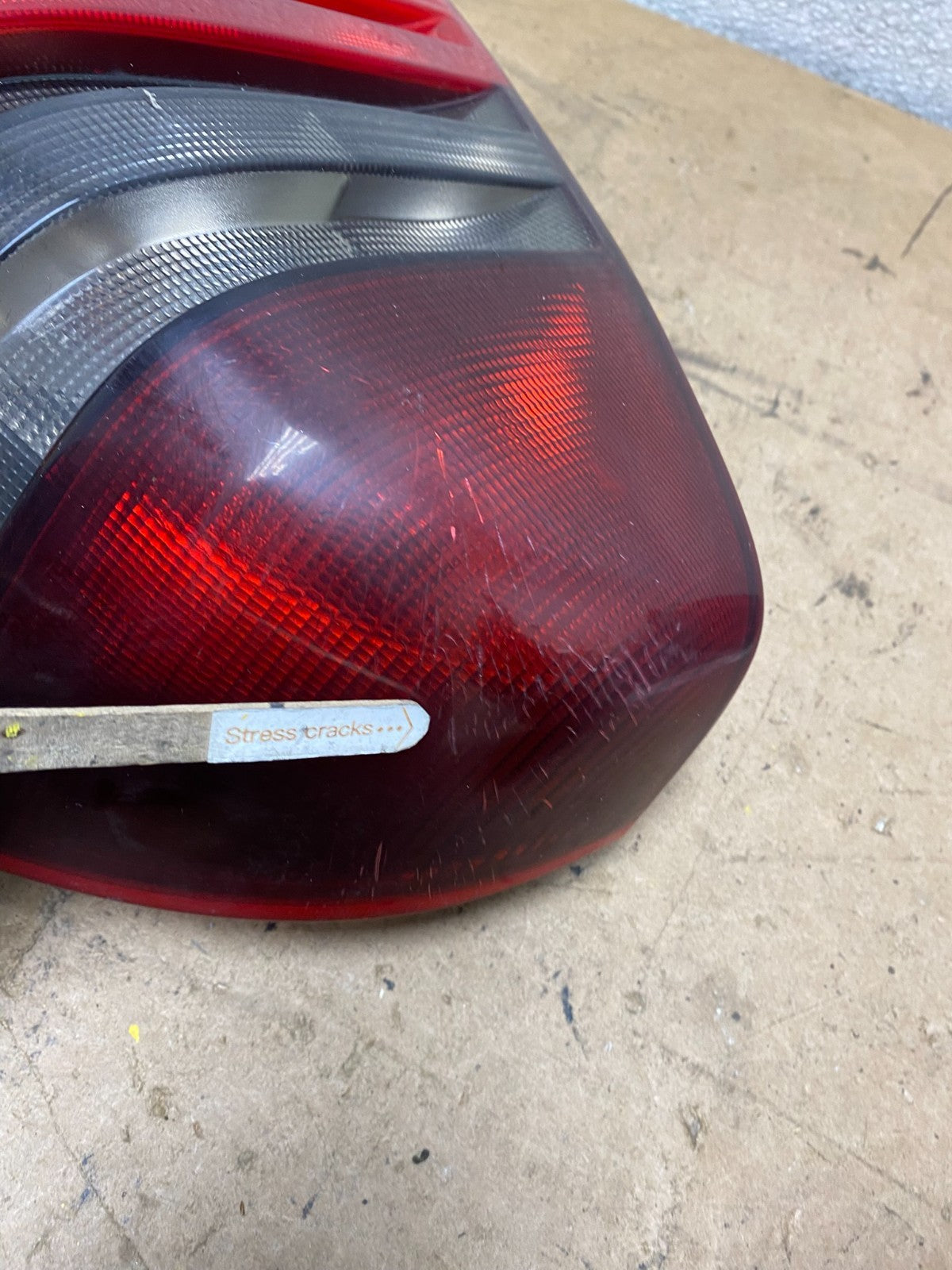 1998 to 2000 Mercedes C-Class Passenger Right Side Tail Light X7090 PS5