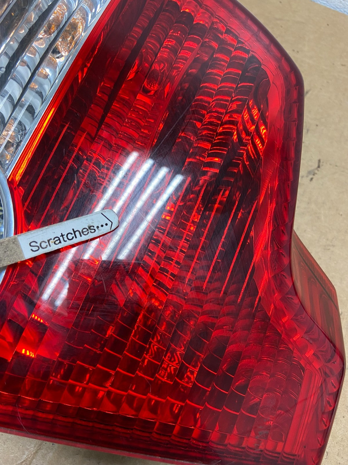 2004 to 2007 Volvo S40 Left Driver LH Side Tail Light AD6048 DW3