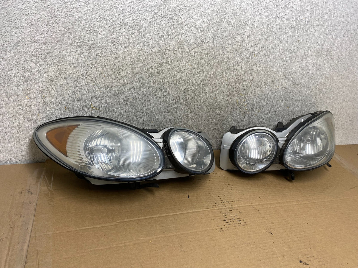 2005 to 2008 Buick Lacrosse Allure Headlights Left+Right Halogen AH3128 DW1