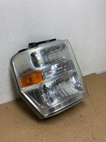 2008-2014 Ford Econoline E150 E250 E350 Right Passenger Headlight AD8004 DW2
