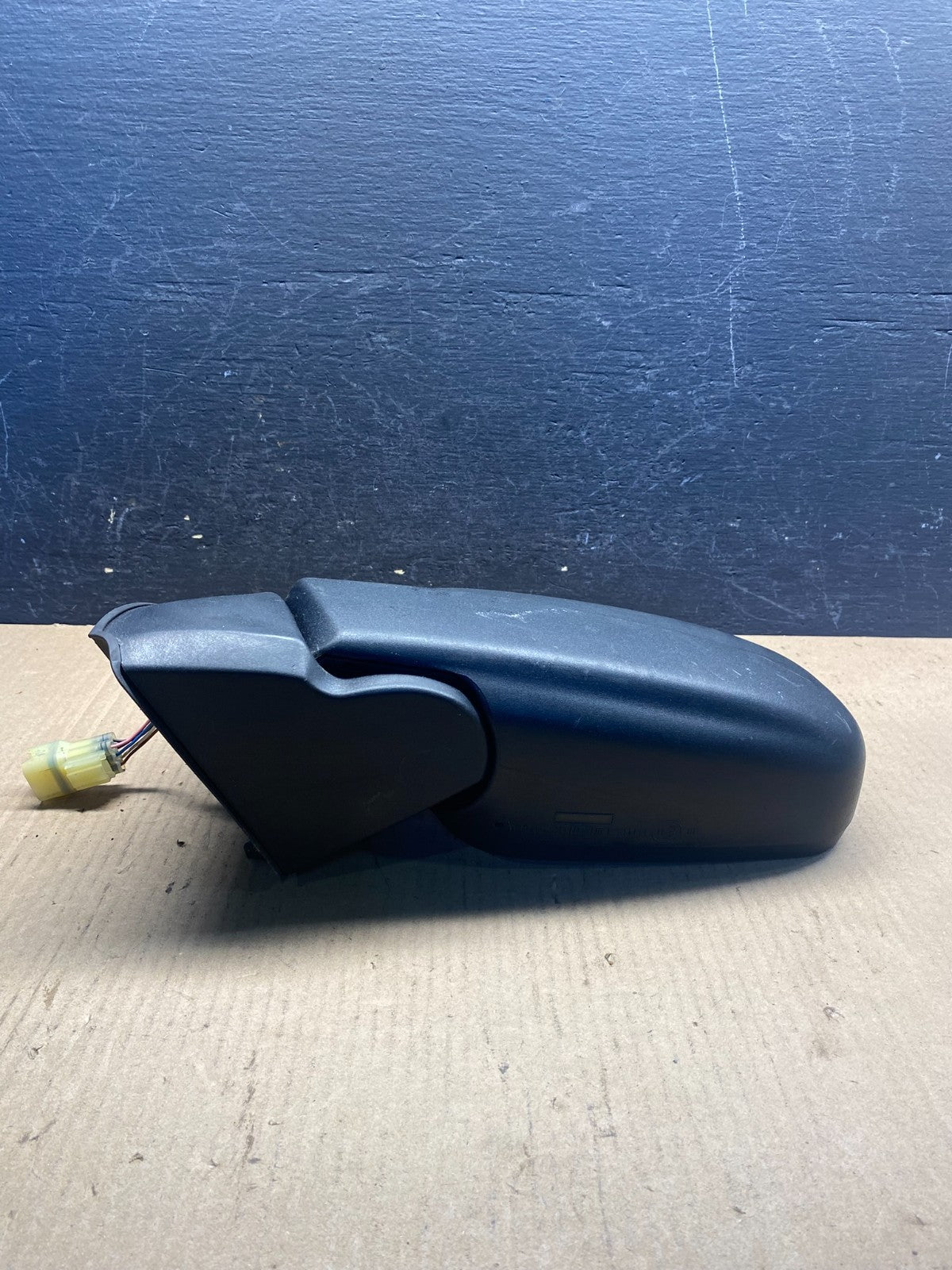 1998 to 2004 Land Rover Discovery Left Driver Door Mirror AE6343 DW3