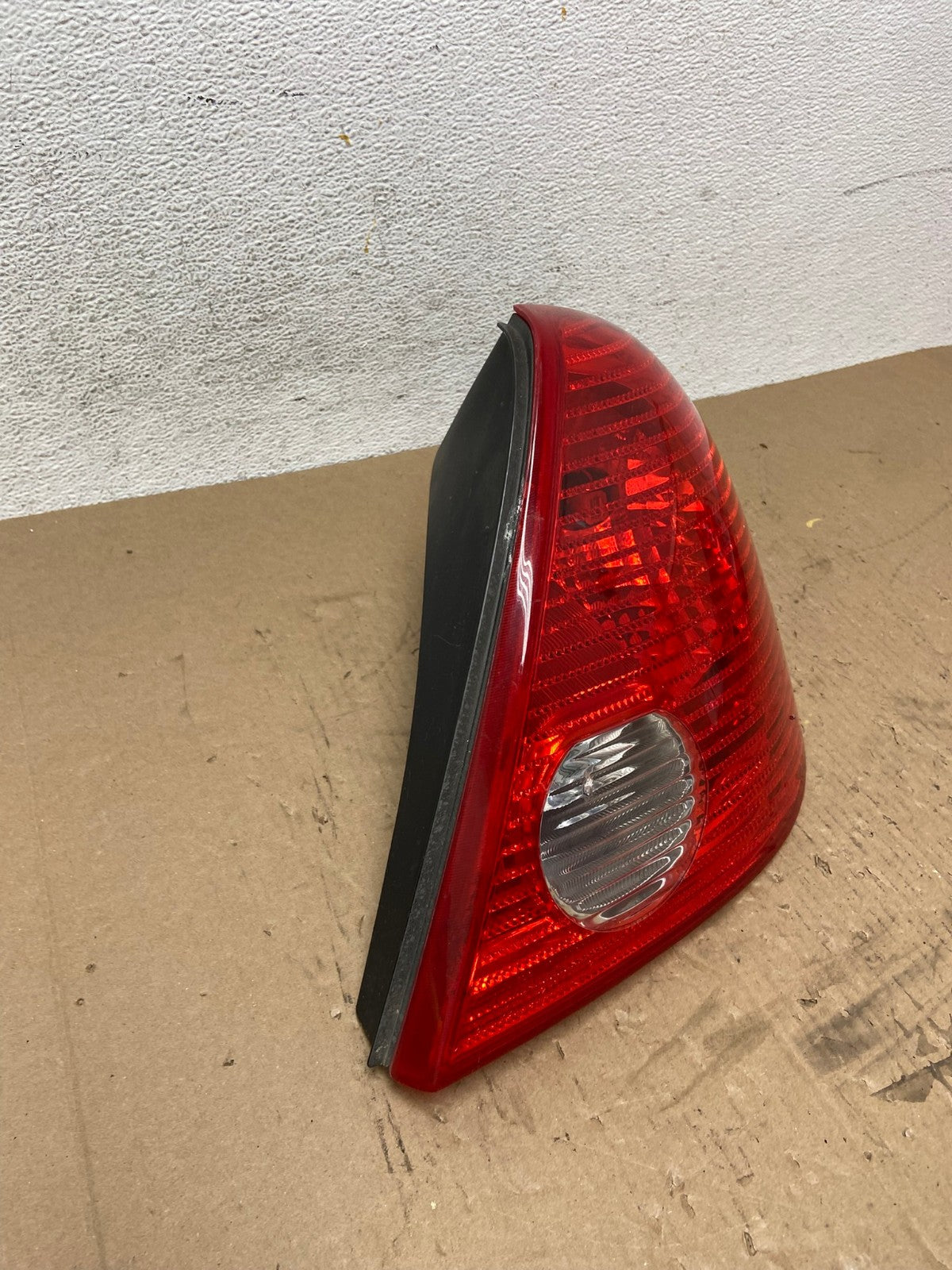 2005-2010 Pontiac G6 Sedan Right Passenger Side Tail Light AD7823 LK2