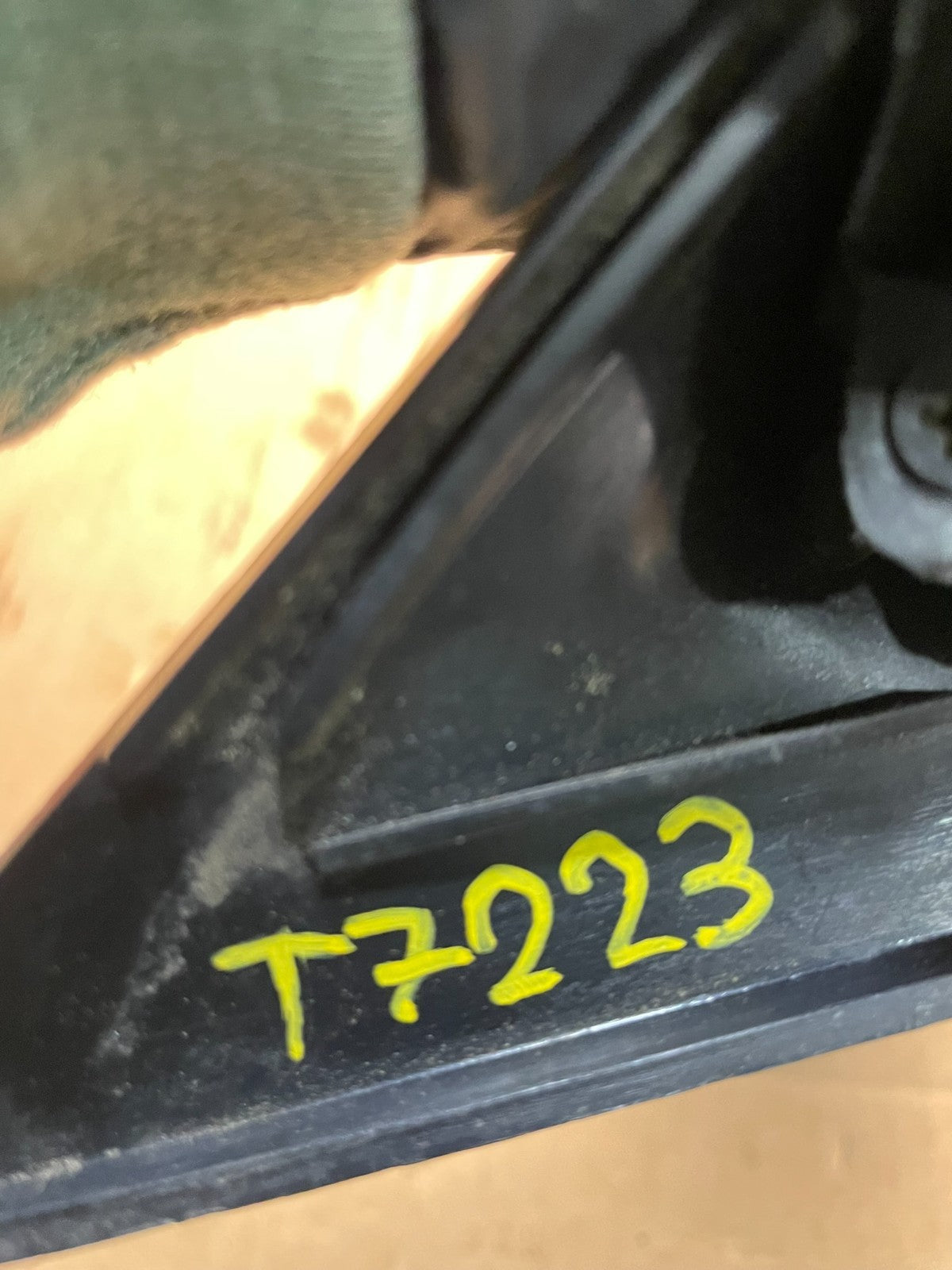 1992 to 1997 Mercury Grand Marquis Left Driver LH View Door Mirror T722313