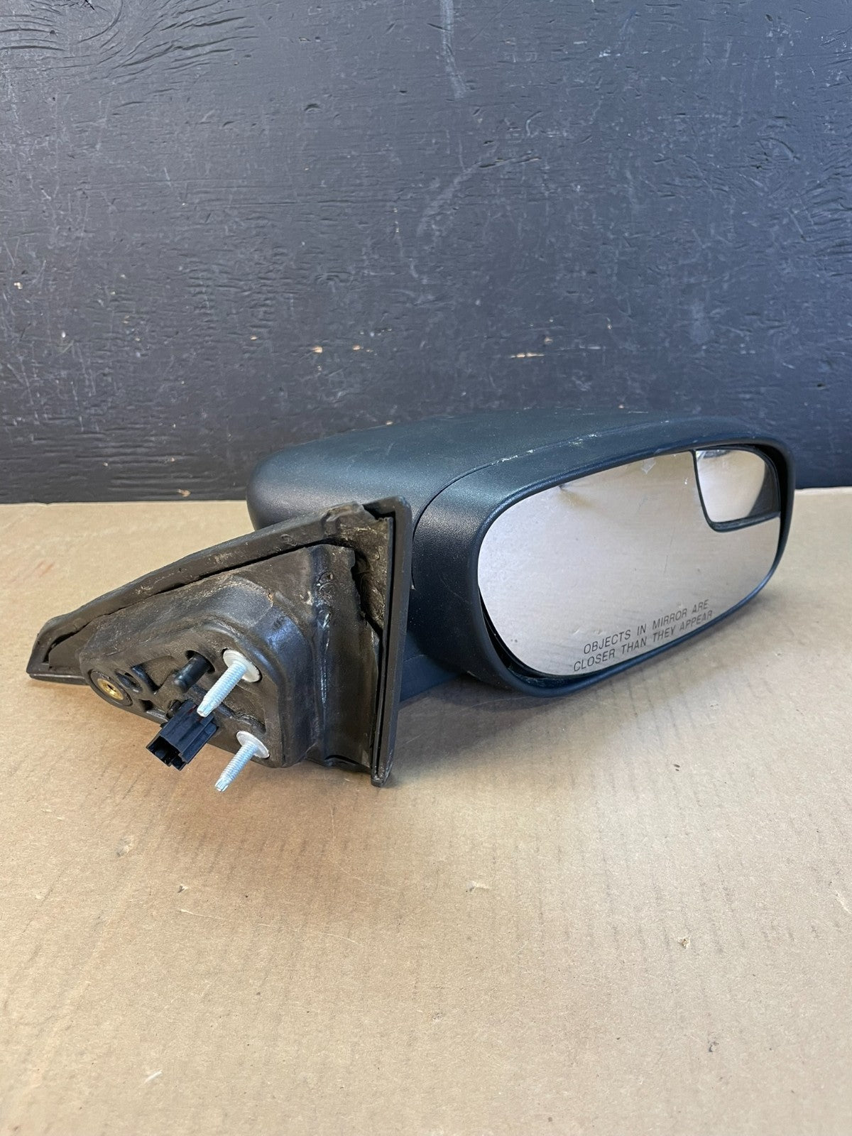 2010 to 2018 Ford Taurus Right Passenger View Door Mirror AD5542 DW5