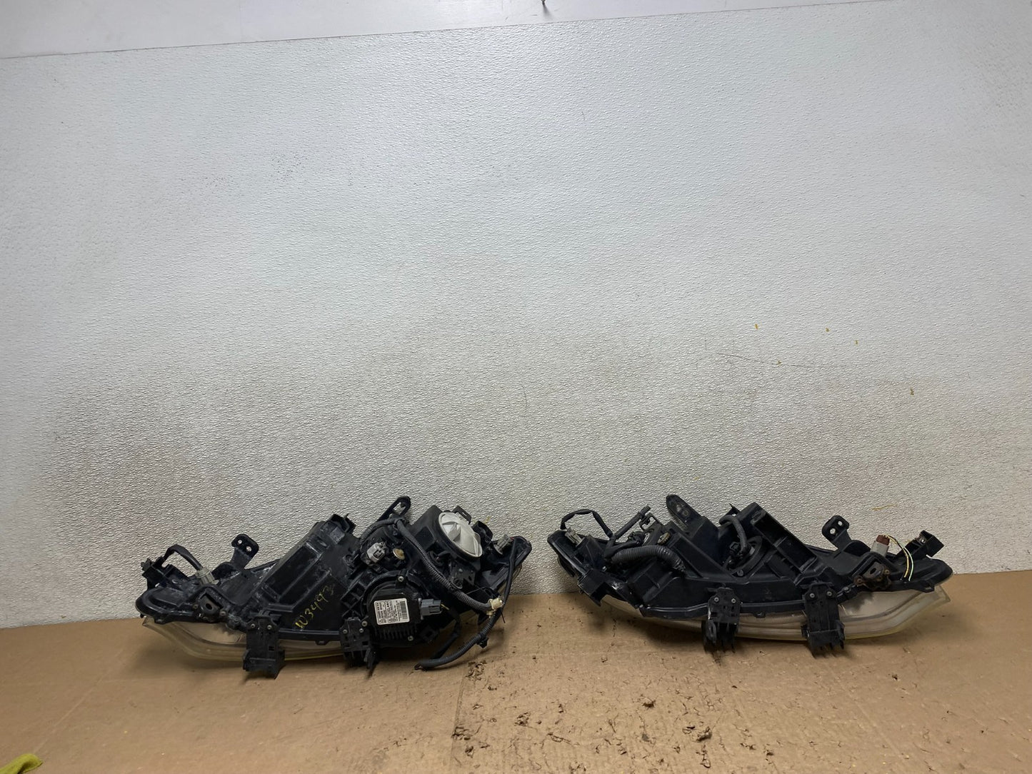 Xenon 2011 2012 2013 2014 Nissan Murano Headlights Left+Right Oem W3493 DW11