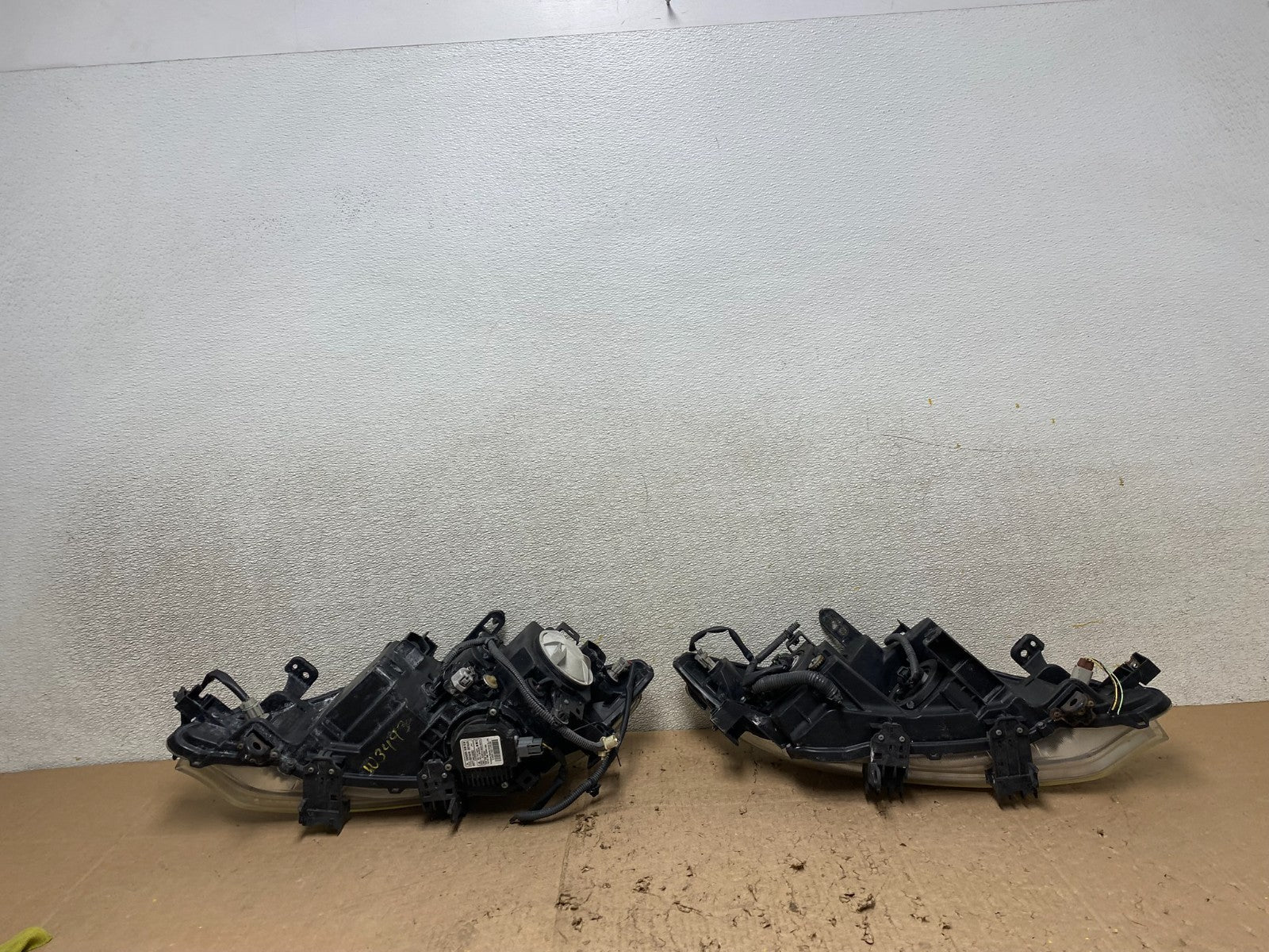 Xenon 2011 2012 2013 2014 Nissan Murano Headlights Left+Right Oem W3493 DW11