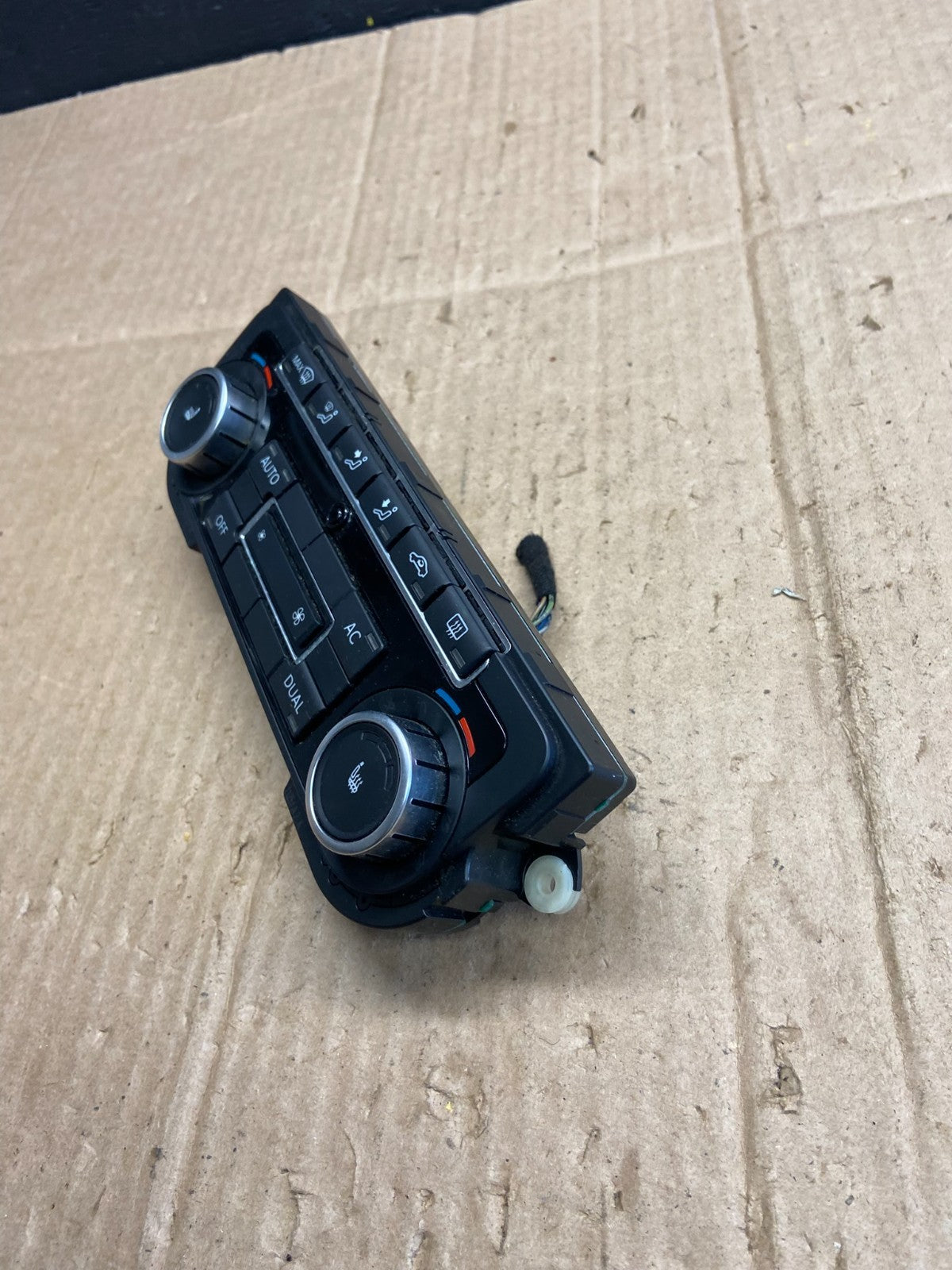 2009 2010 Volkswagen Eos Ac Heater Climate Control  5k0907044cf W6409 DG2