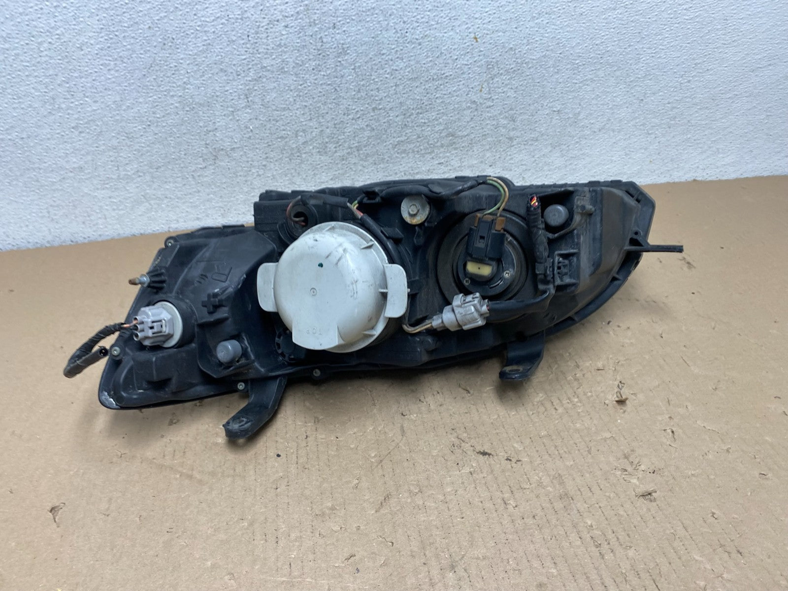 2006 to 2007 Subaru Legacy Right Passenger RH Side Headlight AF3213 DW6