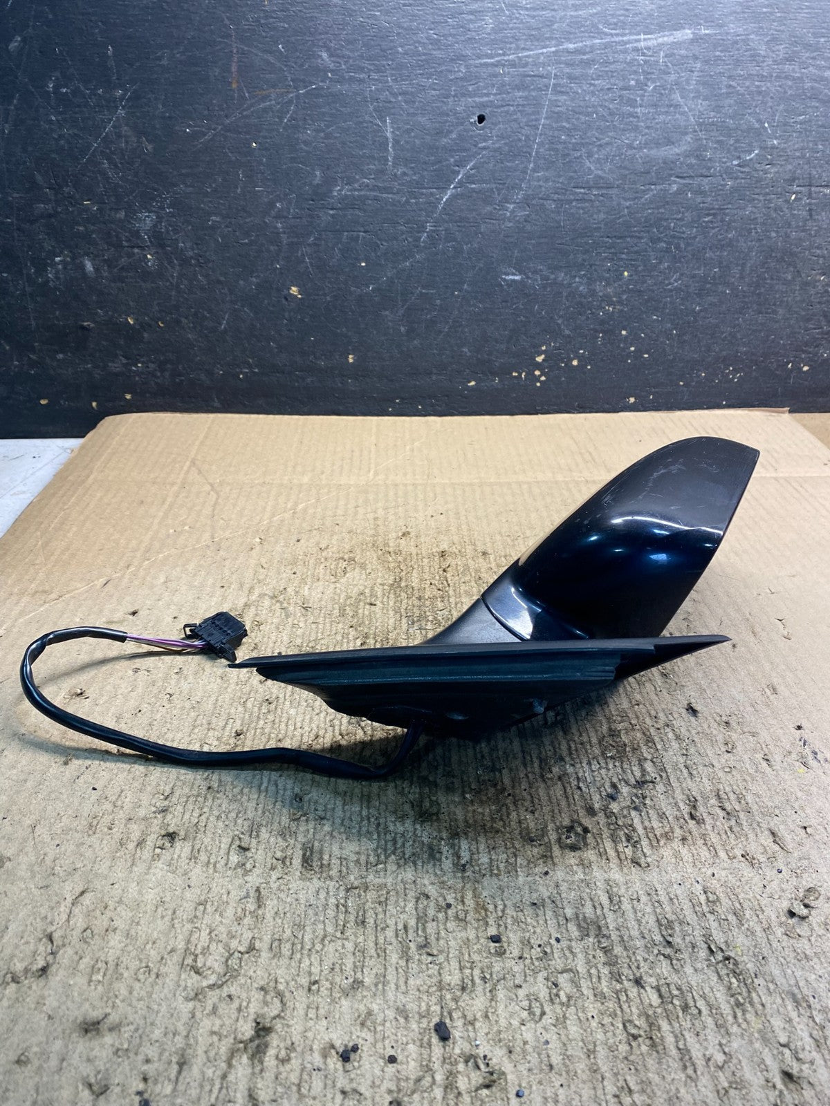 2001-2005 Volkswagen Passat Right Passenger  View Door Mirror z2496DG7