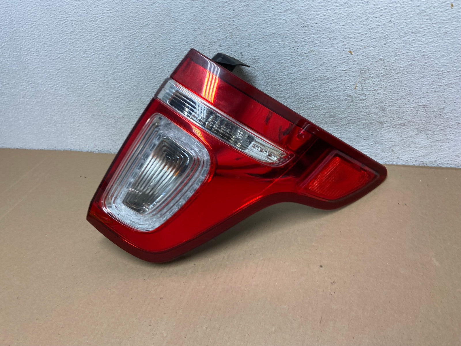 2011-2015 Ford Explorer Police Package Right Passenger Tail light AF2997 LK1