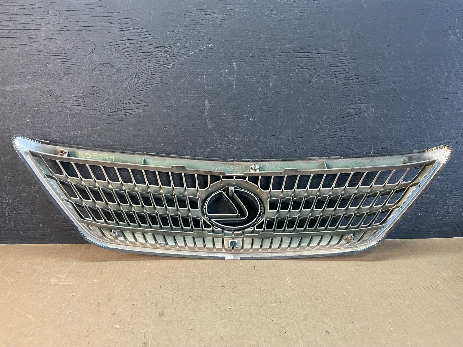 2006 to 2009 Lexus RX400H Front Upper Grill Grille AD5794 DG3