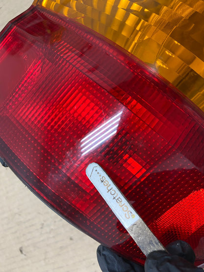 2002 2003 2004 Honda Odyssey Left Driver LH Side Tail Light AH5788 LK3