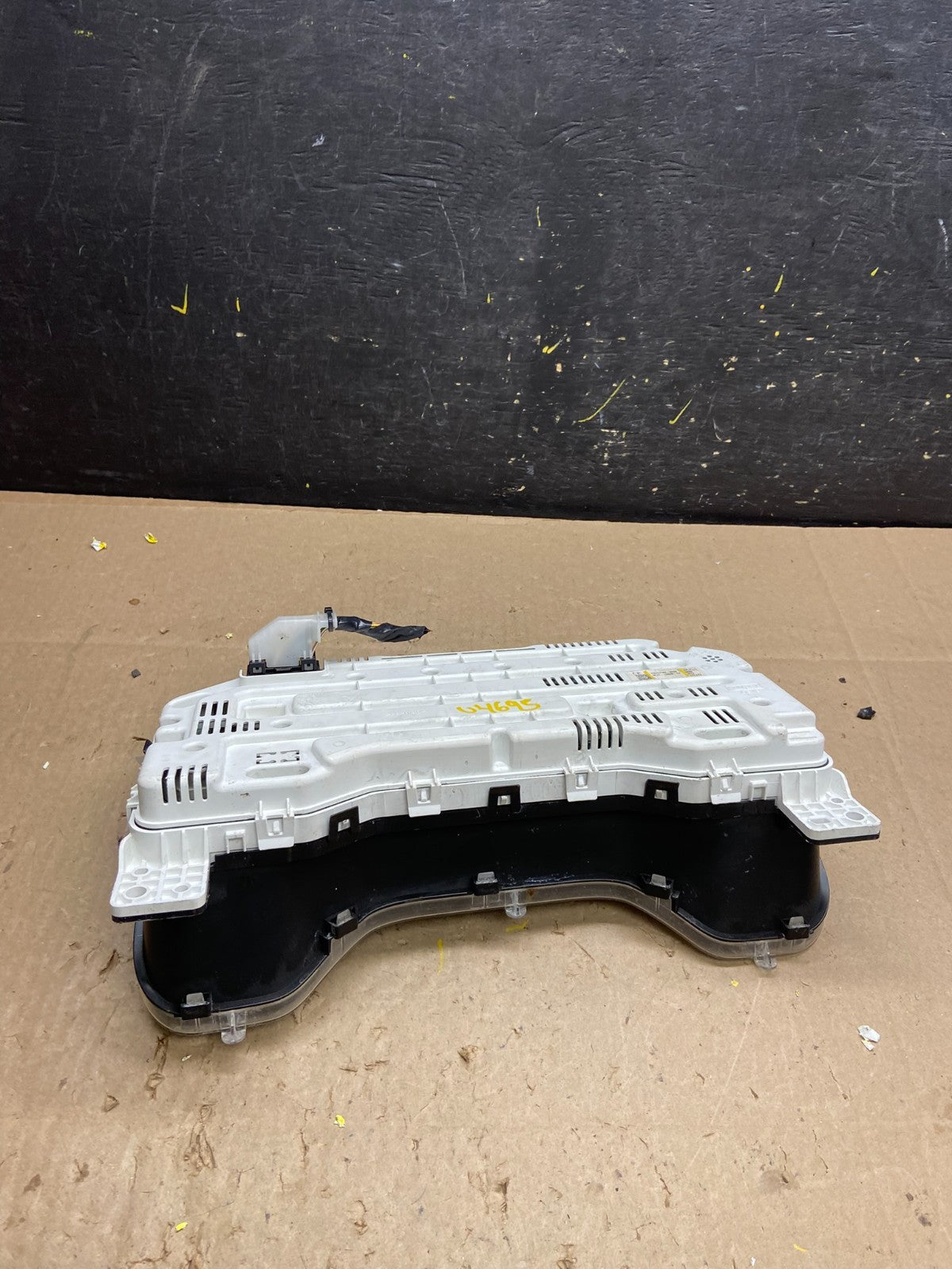 2009 to 2014 Ford E150 E250 E350 VAN Gauge Speedometer Cluster U46955