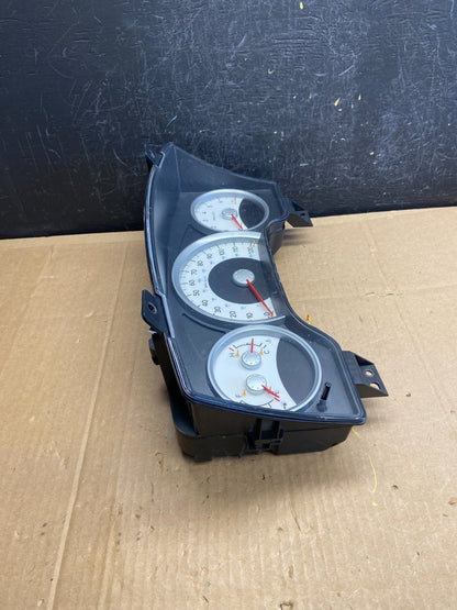 2005 Dodge Dakota Speedometer Instrument Cluster Gauge AD2146 DG1