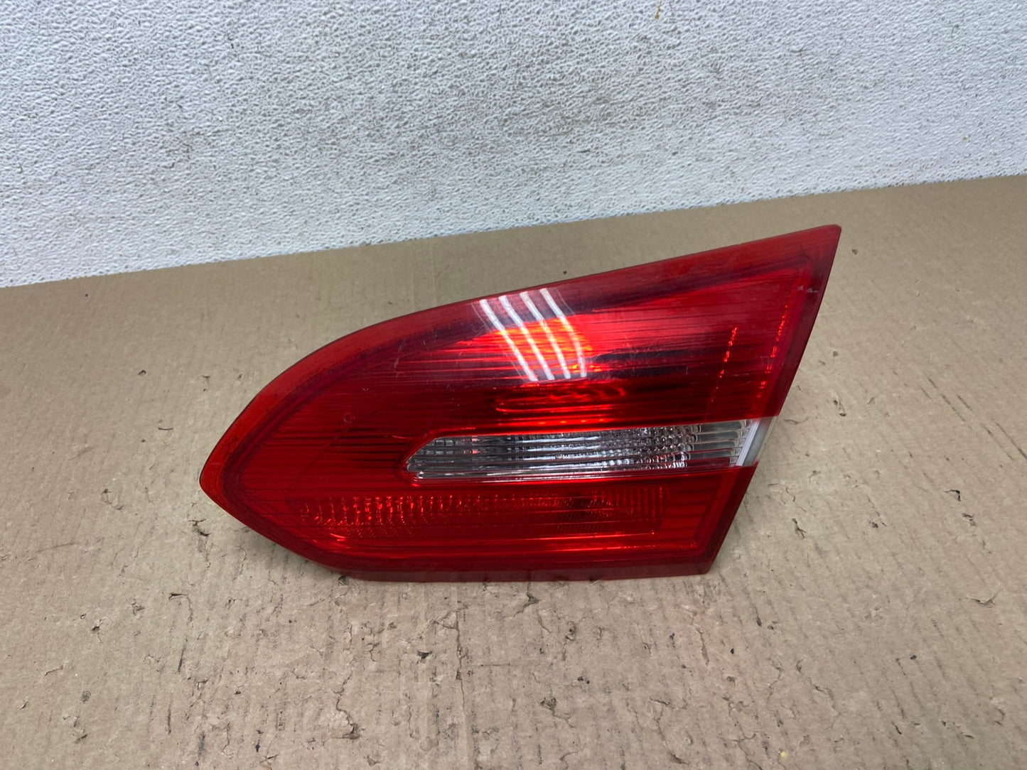 2015 - 2018 Ford Focus Sedan Right Passenger RH Inner Tail Light AE9848 LK0