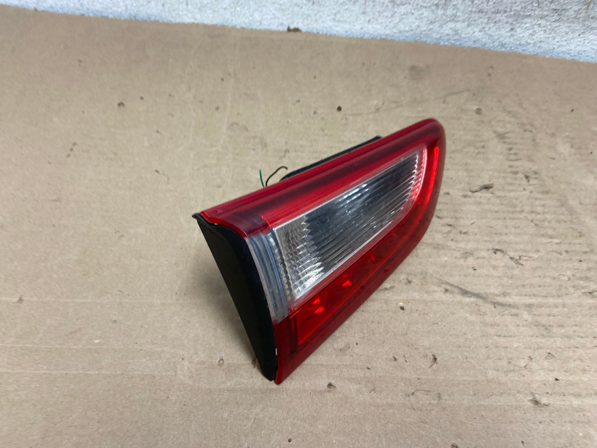 2013-2015 Infiniti JX35 QX60 Left Driver Lh Led Tail Light Inner AH9506 LK2