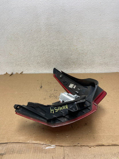2015 to 2018 Volvo V60 Right Passenger RH Tail Light AH4154 DG5