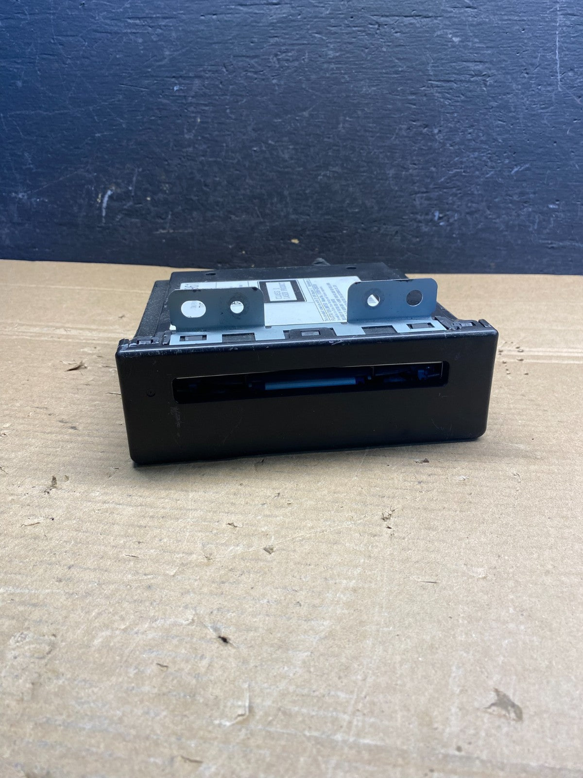 2014-2015 GMC Sierra Chevrolet Silverado 1500 Remote CD Audio Player AD4962 DG0