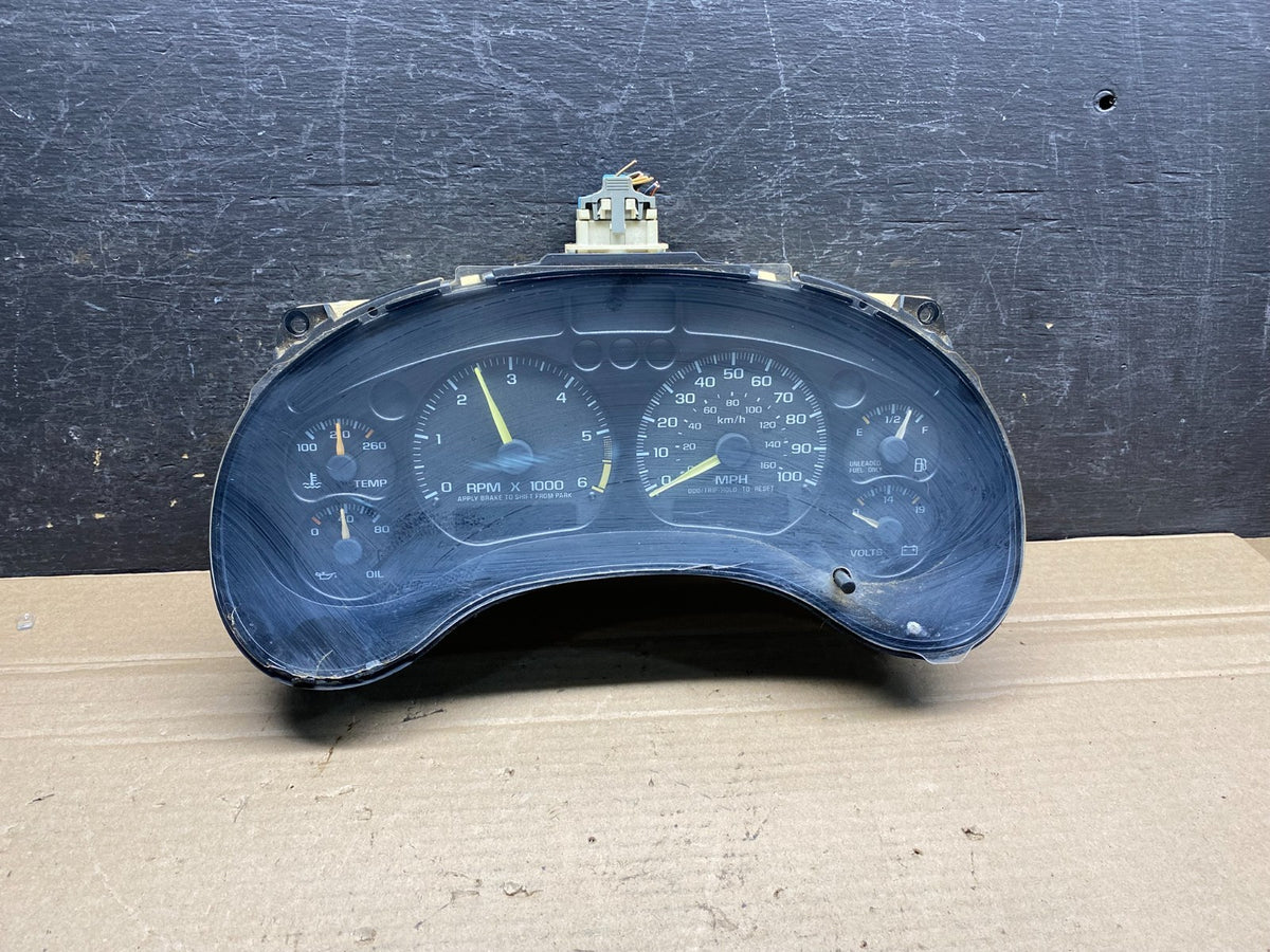 2000 2004 Chevrolet S10 Blazer Speedometer Instrument Gauge Cluster ah7549 DG0