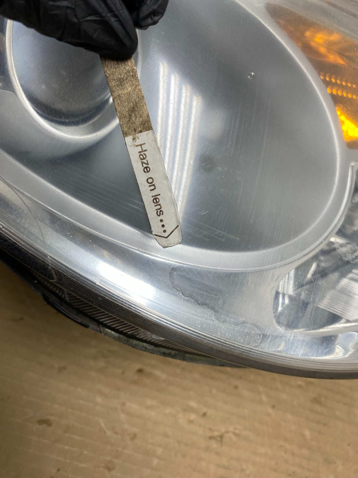 2007 to 2012 Hyundai Veracruz Right Passenger RH Headlight Halogen AH0556 DW6