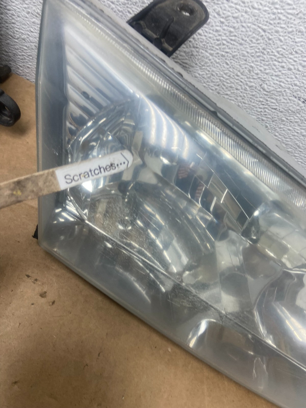 2000 to 2001 Toyota Camry Front Left+Right Side Headlights AD5214 DW4