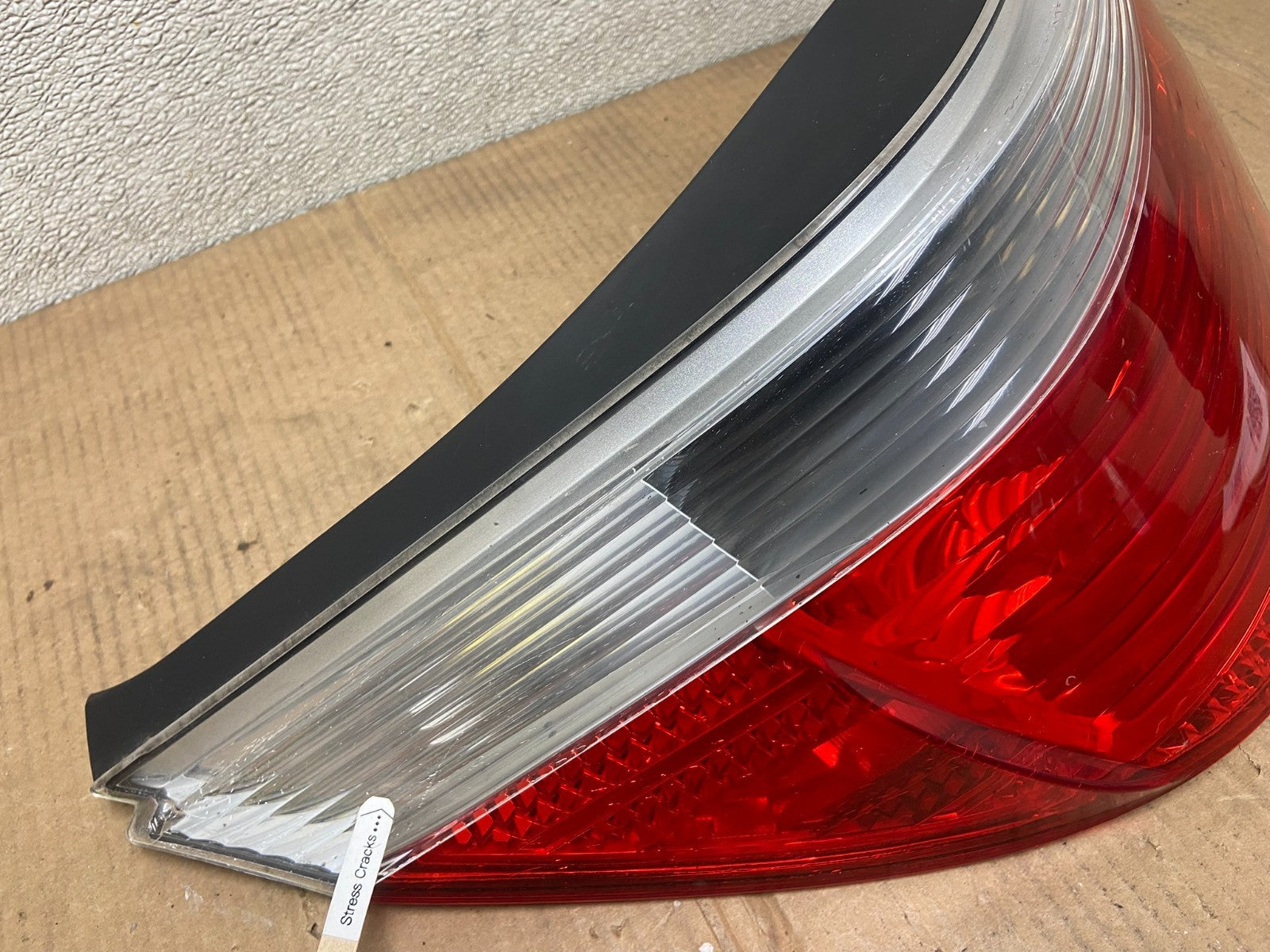 2004 - 2007 BMW 5 Series E60 Left Driver LH Side Tail Light OEM AA6270 DW3