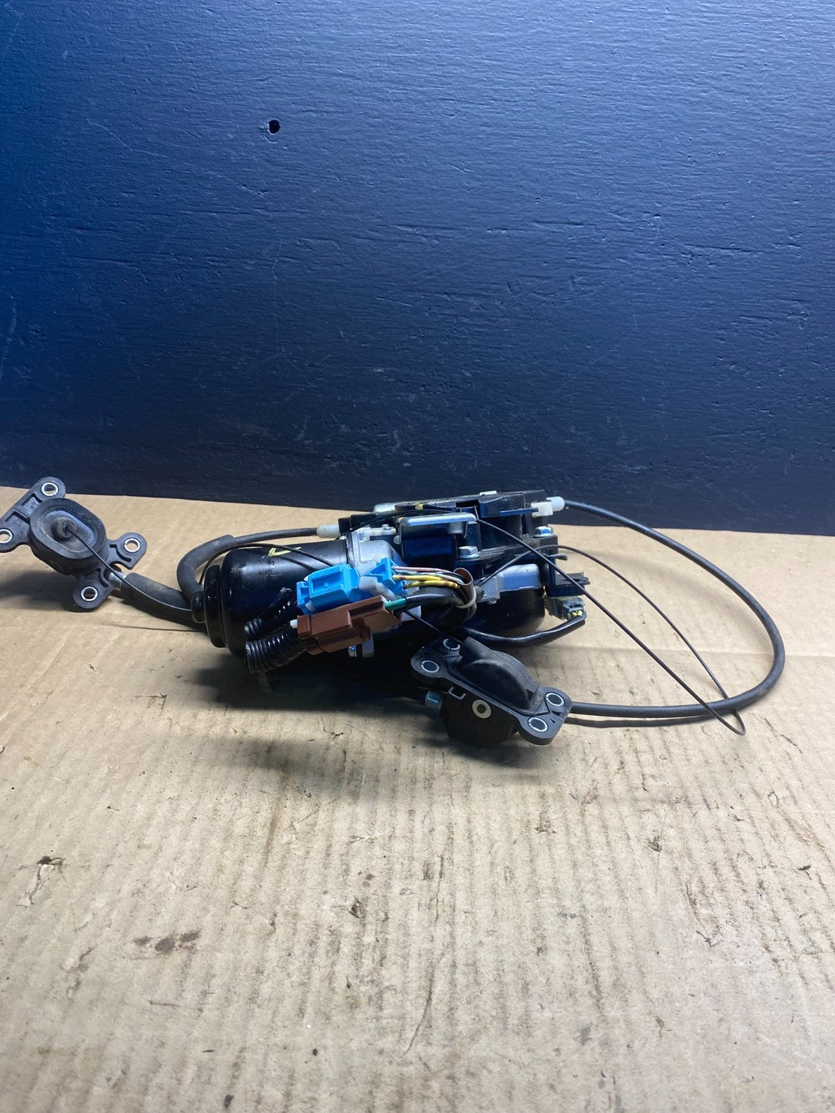 2005 - 2010 Honda Odyssey Rear Left Sliding Door Lock Actuator Motor AB7513 DG1