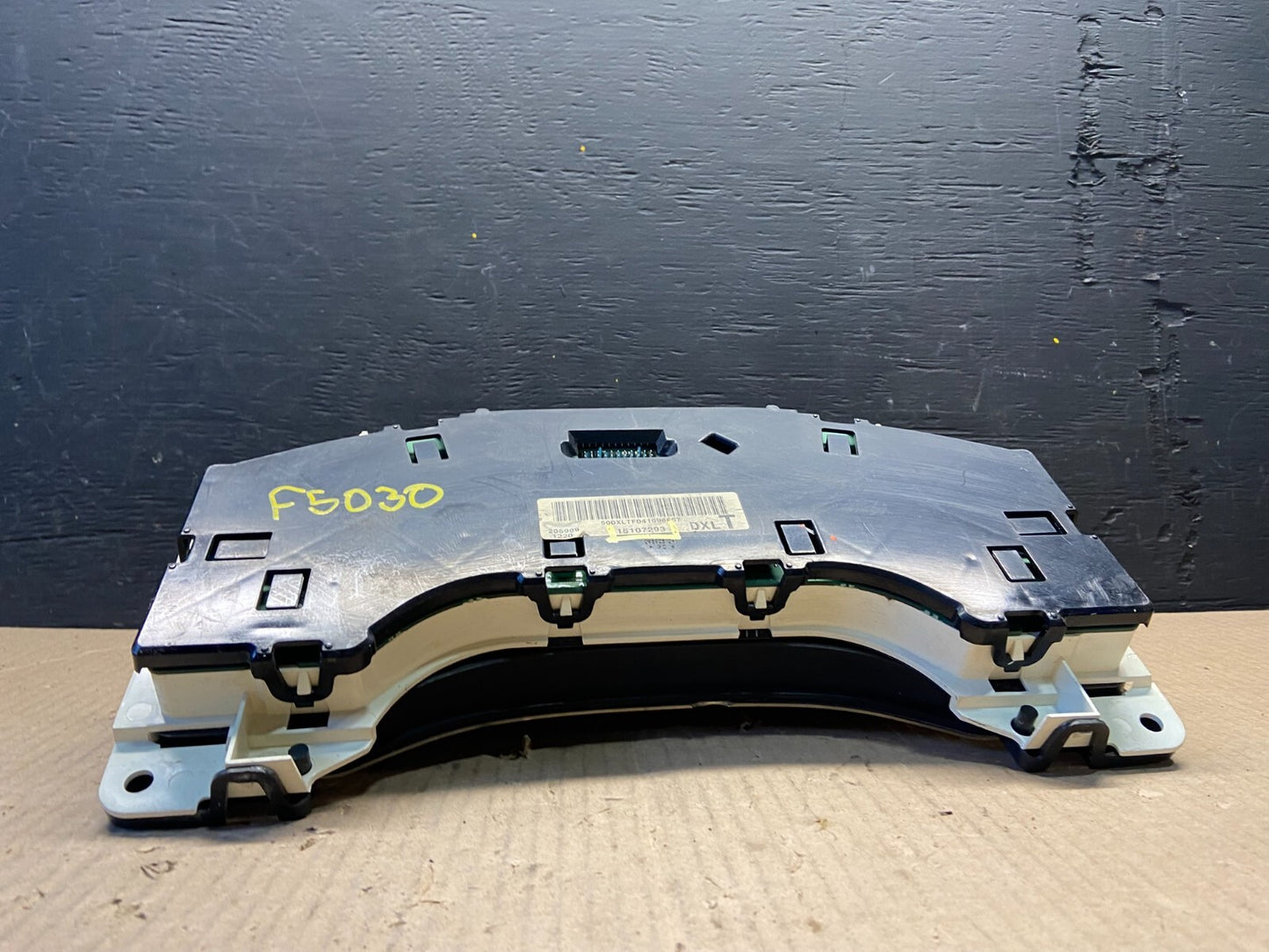 2004 to 2007 Chevrolet Express Speedometer Cluster Gauge F5030 PS6