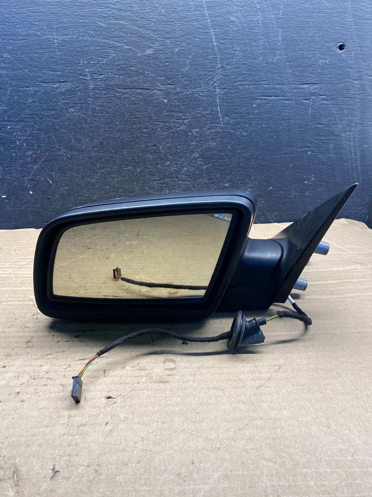 2004 - 2006 BMW 5-Series 525i 530i Left Driver LH Door View Mirror AF0097 DW8