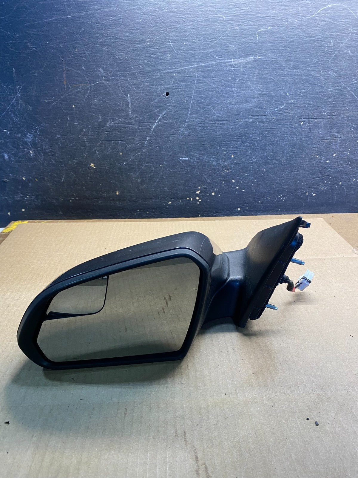 2011 - 2015 Hyundai Sonata Left Driver Side View Door Mirror OEM Z2562 DG7