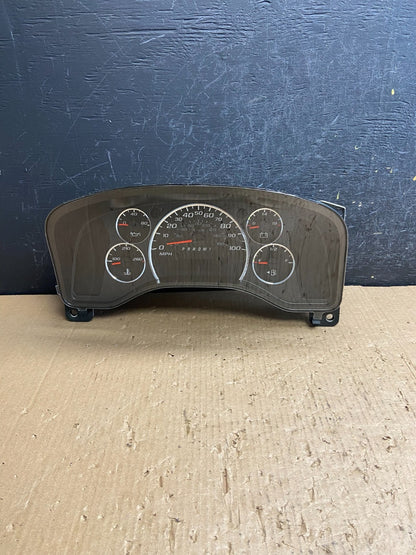 2013 2014 Chevrolet Express 1500 Speedometer Cluster Gauge AE4303 DG0