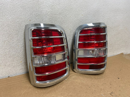 2004 to 2008 Ford F150 F-150 Left+Right Set Side Tail Lights AH8465 DG1