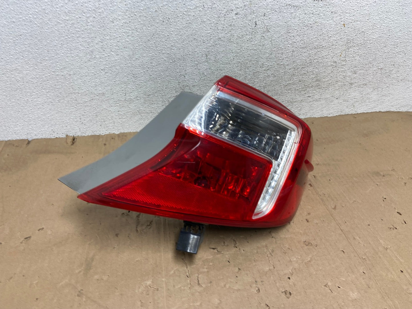 2012 2013 2014 Toyota Camry Right Passenger RH Side Tail Light AE9196 LK2