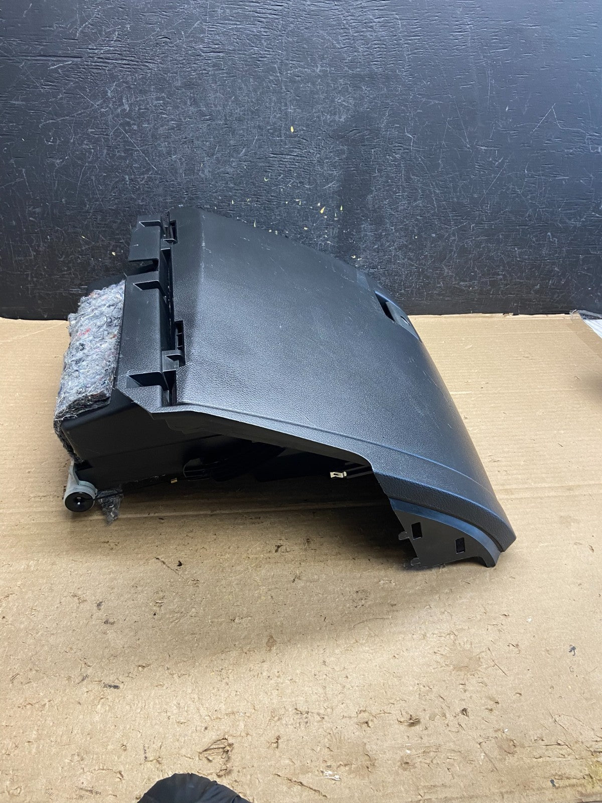 2011 to 2014 Nissan Murano Right Passenger Storage Glove Box AH5479 DG2