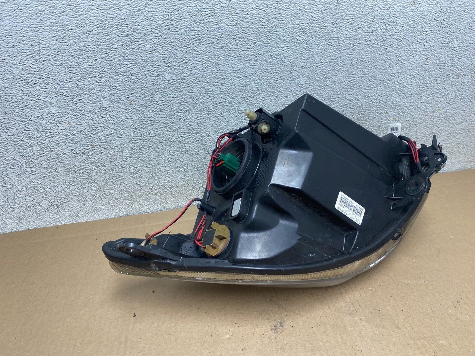 2010 2011 2012 Nissan Sentra Halogen Right Passenger RH Side Headlight S0200 DW5