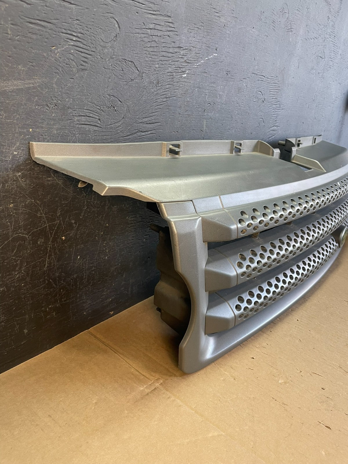 2006 - 2009 Land Rover Range Rover Sport Front Mesh Grille Upper Grill ad5727 DG2