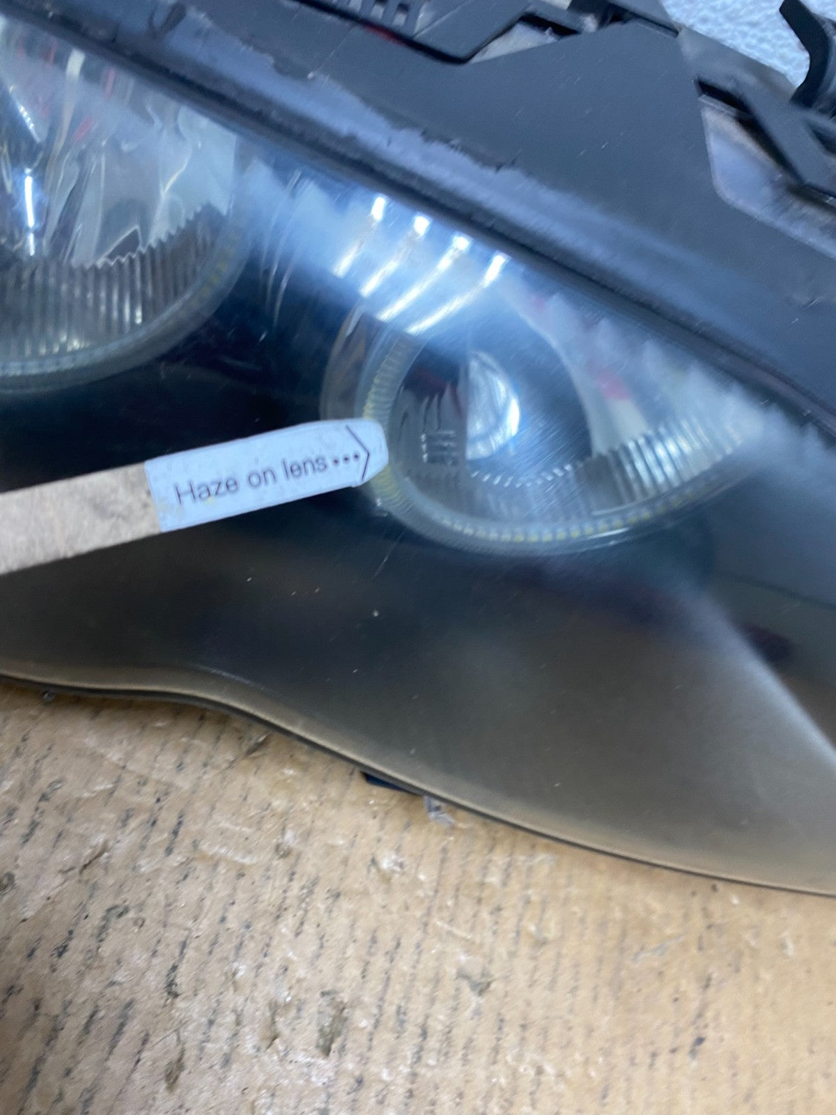 2002 to 2005 BMW 3 E46 Sedan Left+Right Set Halogen Headlights AE0597 DW5