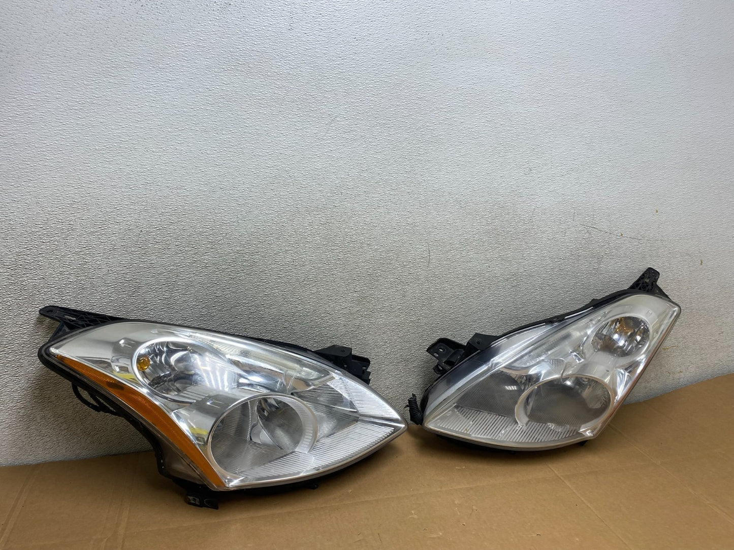 Sedan 2010 2011 2012 Nissan Altima Headlights Halogen Left+Right Side V4472 DW2