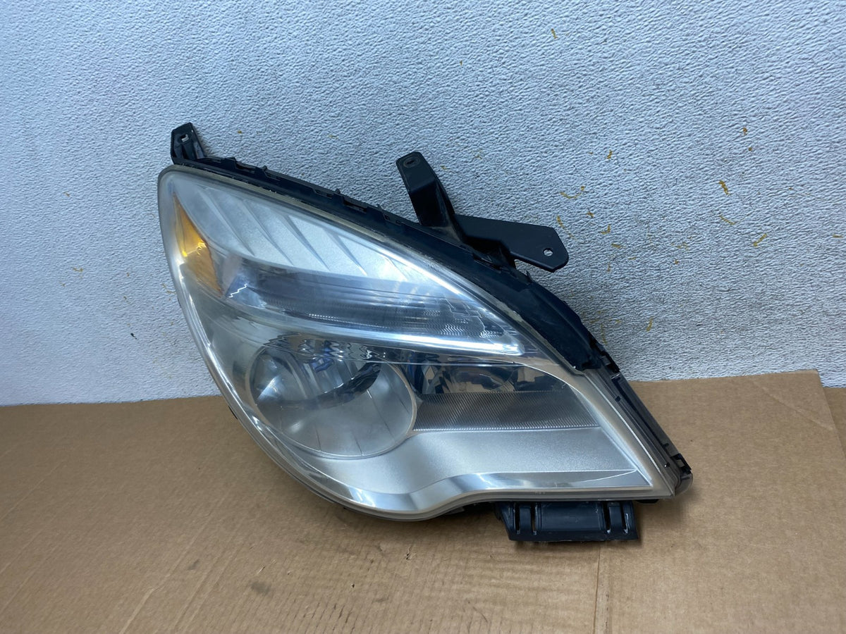 2010 - 2015 Chevrolet Equinox Halogen Headlight Right Passenger Side AI3812 DW1