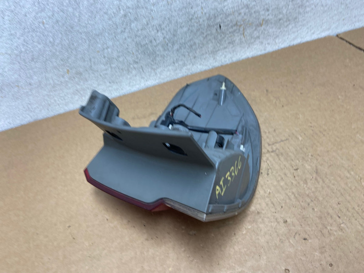 2008 2009 2010 Honda Odyssey Left Driver LH Side Tail Light AI3366 LK4