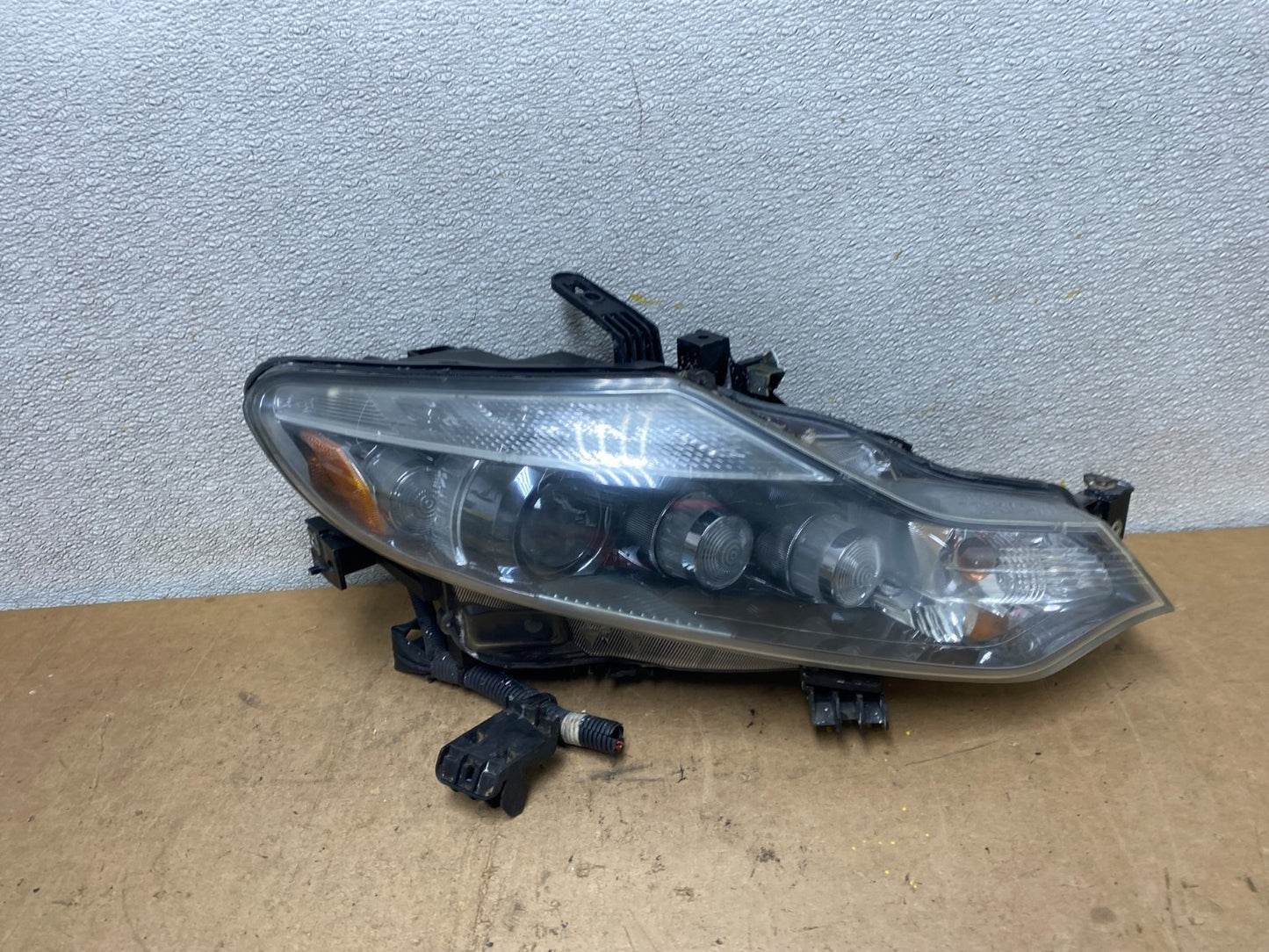 2011 to 2014 Nissan Murano Headlight Right Passenger Rh Oem Xenon Hid X7193 DW0