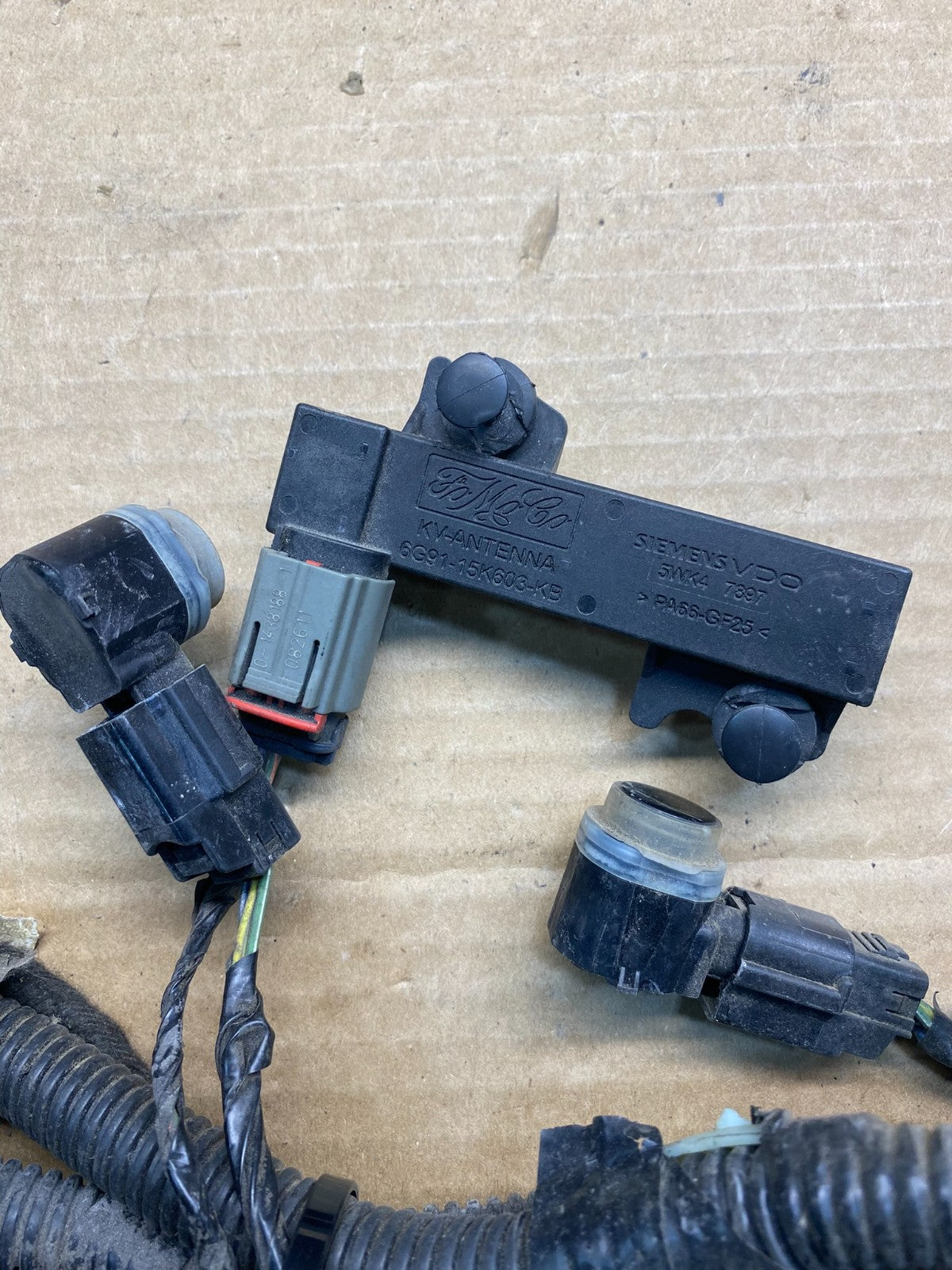 2009-2012 Lincoln MKS Rear Bumper Park Assist Wiring Harness 4 Sensors af4113 DG2